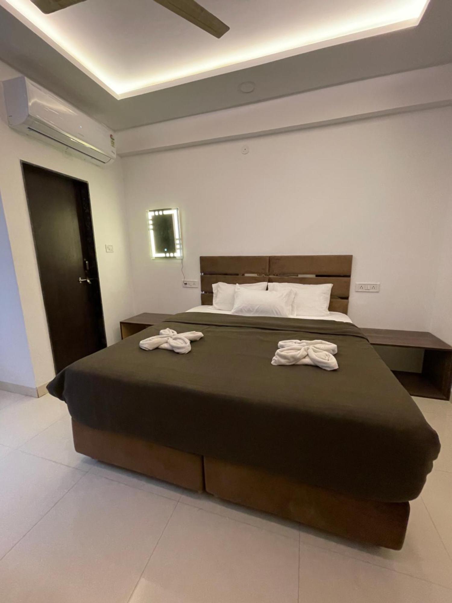 Hotel Kiwi Inn Vijaynagar Scheme 78 Ιντόρ Εξωτερικό φωτογραφία
