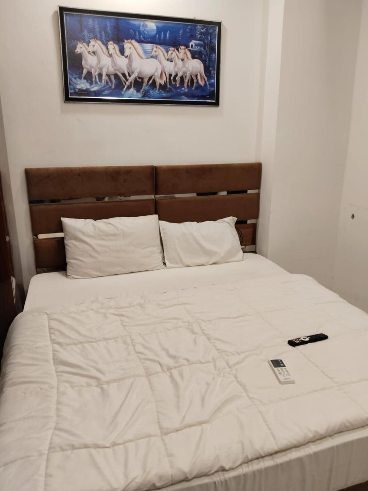 Hotel Kiwi Inn Vijaynagar Scheme 78 Ιντόρ Εξωτερικό φωτογραφία